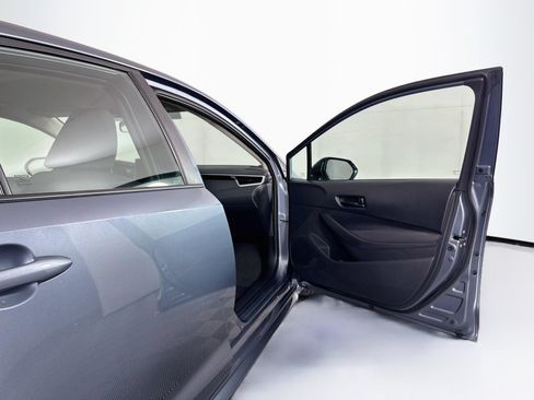 Used 2026 Toyota Corolla LE FWD image 30