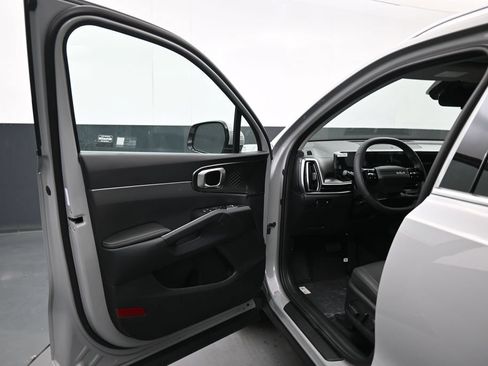New 2026 Kia Sorento S AWD/4WD image 8