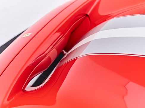 Used 2020 Ferrari 488 Pista Coupe RWD image 30