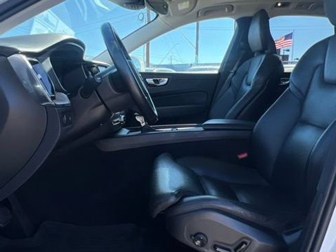 Used 2020 Volvo XC60 T5 Inscription AWD/4WD image 23