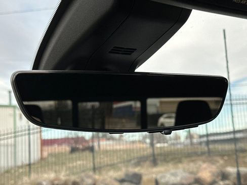 Used 2020 GMC Sierra 2500 AT4 w/ AT4 Premium Package image 24