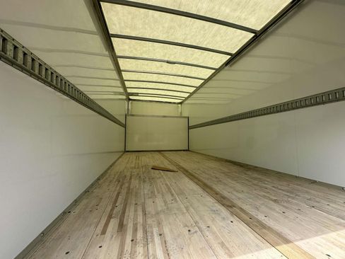 New 2025 Chevrolet Express 4500 17Ft Box w/ Power Convenience Package image 16