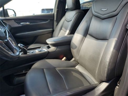 Certified 2022 Cadillac XT5 Premium Luxury w/ Technology Package image 27