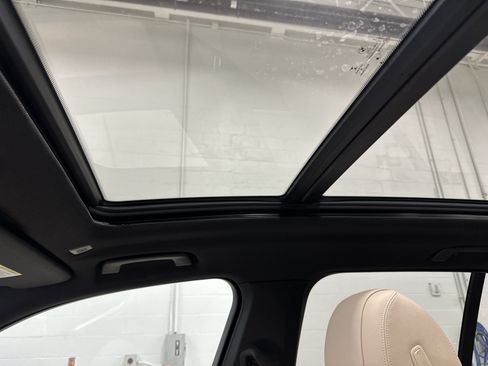 Used 2019 BMW X5 xDrive40i w/ Convenience Package AWD/4WD image 28