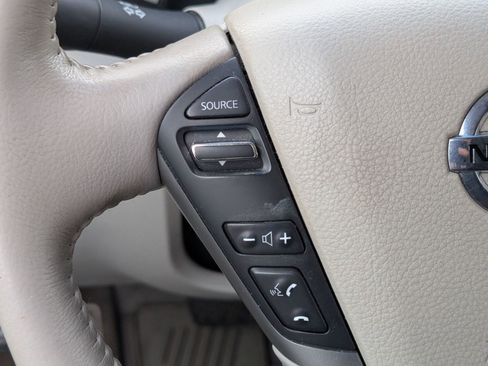 Used 2011 Nissan Quest SL w/ Bose Pkg image 18