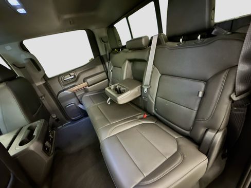 Used 2020 Chevrolet Silverado 1500 LT Trail Boss image 30