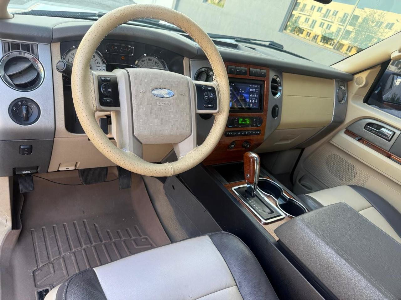 Used 2007 Ford Expedition EL Eddie Bauer RWD image 16