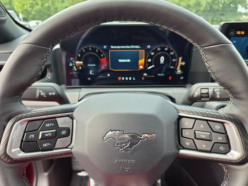 Used 2025 Ford Mustang Coupe RWD image 23