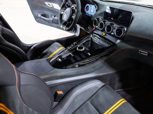 Used 2021 Mercedes-Benz AMG GT Black Series image 39