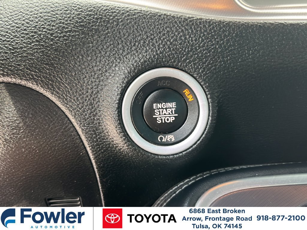 Used 2021 Dodge Challenger R/T RWD image 23