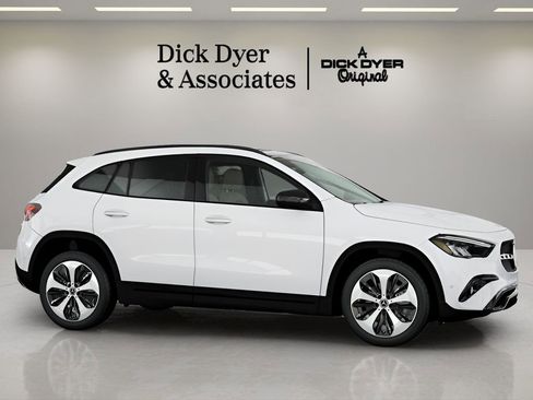 Used 2026 Mercedes-Benz GLA 250 image 3
