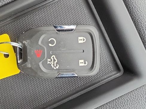 Used 2021 Chevrolet Silverado 1500 RST image 16