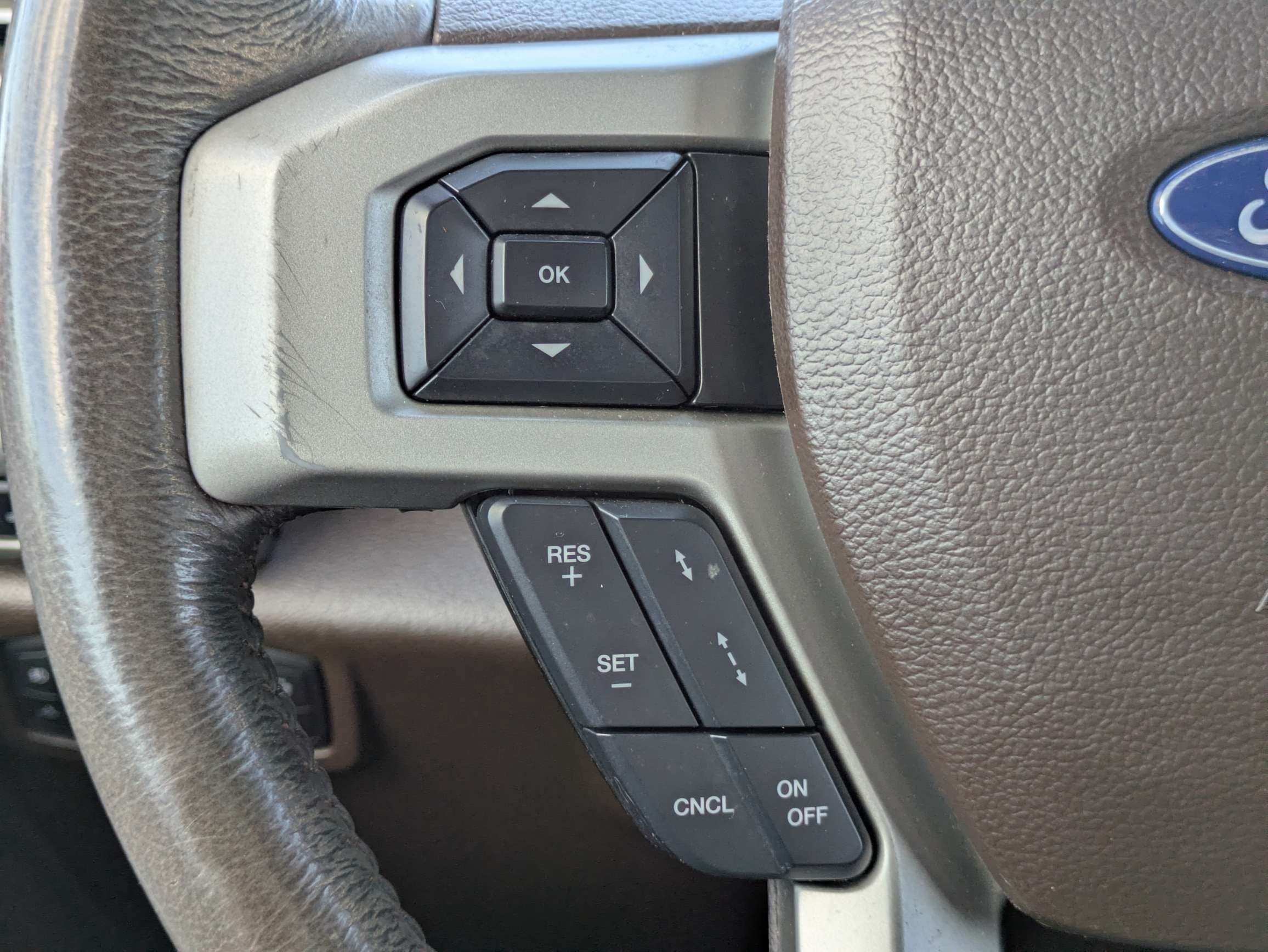 Used 2018 Ford F150 King Ranch w/ Equipment Group 601A Luxury AWD/4WD image 24