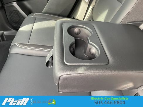 Used 2024 Chevrolet Blazer EV LT AWD/4WD image 47