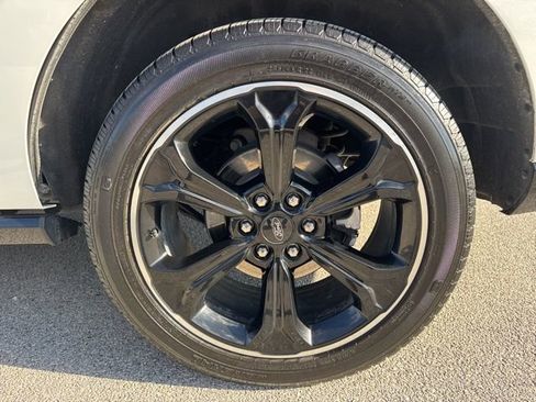 Used 2024 Ford Expedition Limited image 39