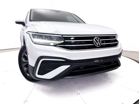 Used 2022 Volkswagen Tiguan SE FWD image 6
