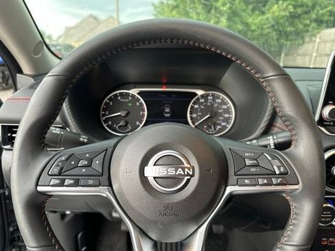 Used 2024 Nissan Sentra SR FWD image 8
