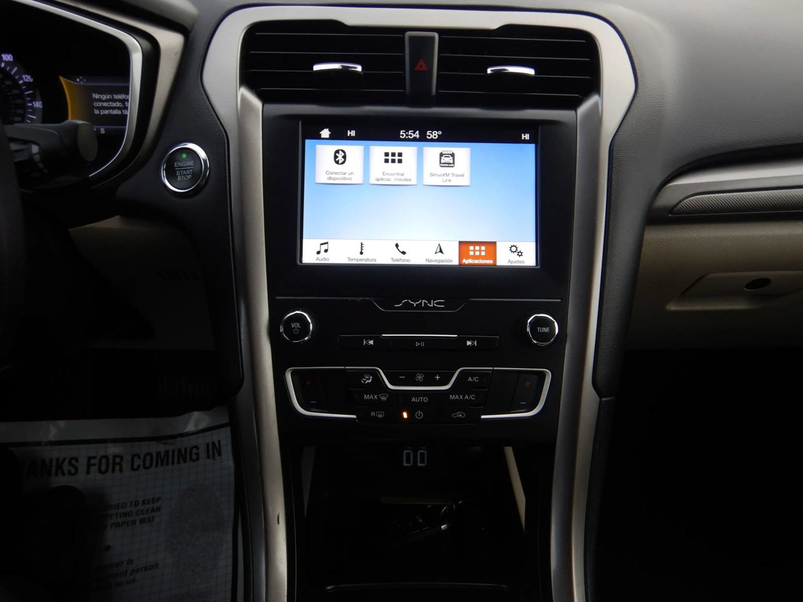 Used 2019 Ford Fusion SE FWD image 14