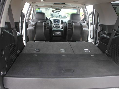Used 2018 GMC Yukon SLT AWD/4WD image 45