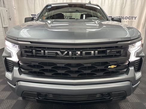 Used 2023 Chevrolet Silverado 1500 RST AWD/4WD image 3