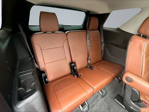 Used 2020 Chevrolet Traverse High Country w/ LPO, Floor Liner Package AWD/4WD image 27