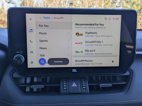 Used 2023 Toyota RAV4 XLE Premium image 12