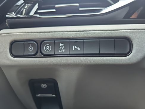 Used 2024 Acura MDX SH-AWD w/ Technology Package image 26
