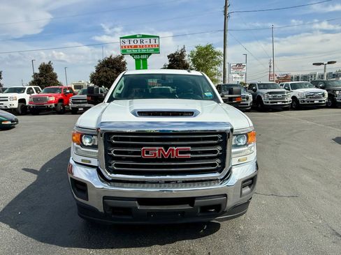 Used 2019 GMC Sierra 3500 4x4 Crew Cab w/ Sierra Convenience Package image 8