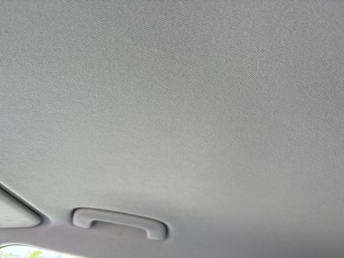 Used 2025 Kia Soul LX w/ LX Technology Package FWD image 21