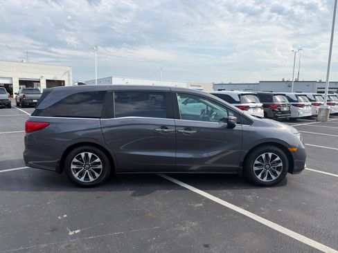 Used 2021 Honda Odyssey EX-L image 7