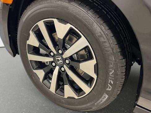 New 2026 Honda Odyssey EX-L image 10