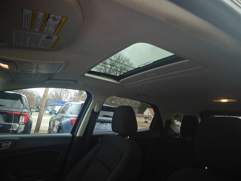 Used 2020 Ford EcoSport SE w/ SE Convenience Package AWD/4WD image 19