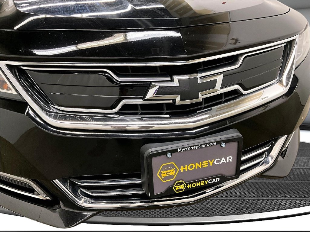 Used 2017 Chevrolet Impala Premier w/ Enhanced Convenience Package FWD image 31