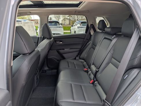 New 2026 Nissan Rogue SV AWD/4WD image 7