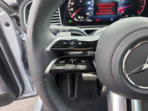 Certified 2025 Mercedes-Benz GLS 450 4MATIC image 18