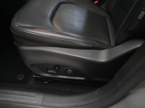 Used 2020 Jeep Renegade Limited AWD/4WD image 28