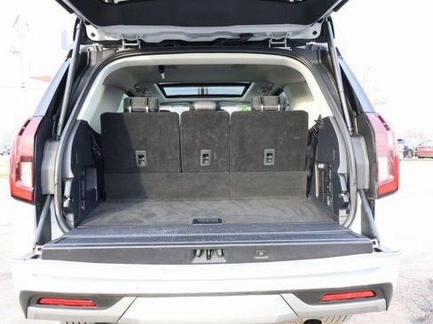 Used 2025 Ford Expedition Platinum image 22