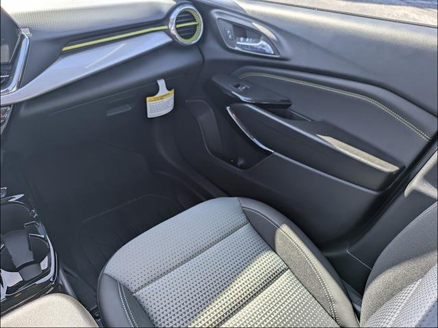 New 2026 Chevrolet Trax LT w/ Driver Confidence Package FWD image 15