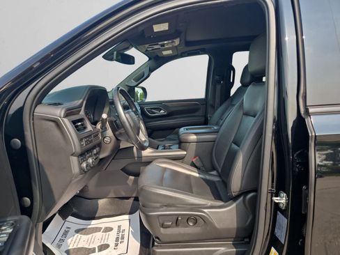 Used 2021 Chevrolet Tahoe Z71 w/ Z71 Off-Road Package AWD/4WD image 9