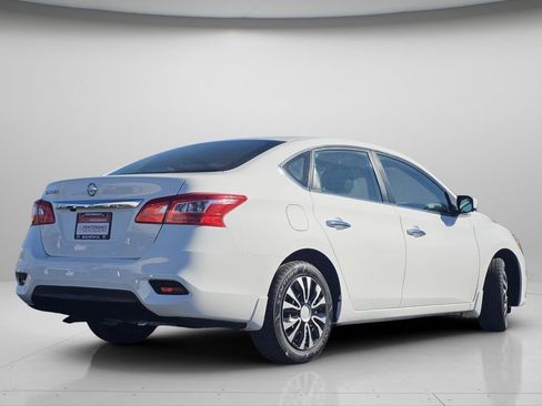 Used 2019 Nissan Sentra S image 23