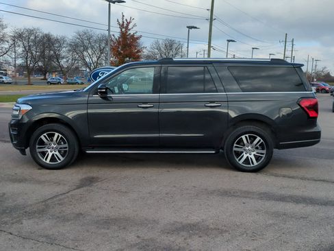 Used 2023 Ford Expedition Max Limited image 5