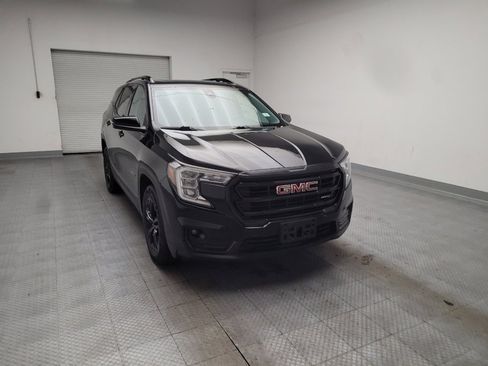 Used 2022 GMC Terrain AT4 AWD/4WD image 14