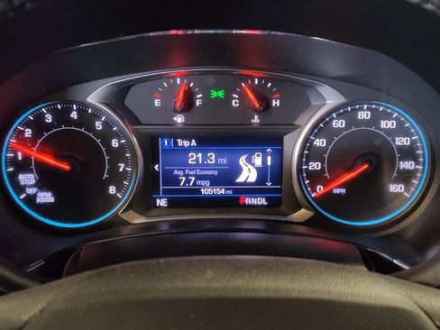 Used 2019 Chevrolet Equinox LT FWD image 23