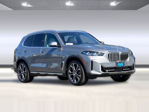 Used 2026 BMW X5 xDrive40i AWD/4WD image 6