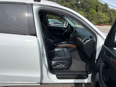 Used 2016 Audi Q5 2.0T Premium image 15