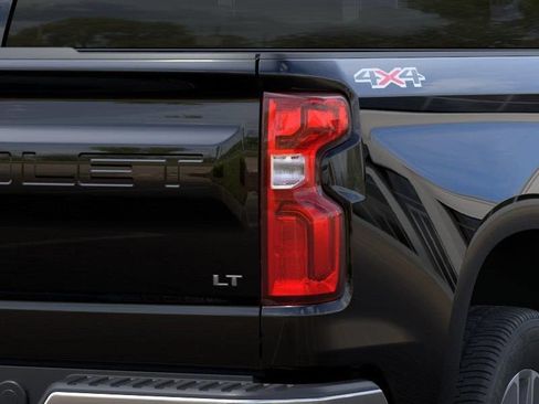New 2026 Chevrolet Silverado 1500 LT AWD/4WD image 11