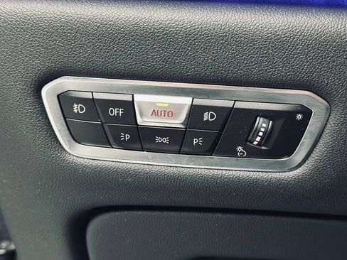 Used 2020 BMW X7 xDrive40i w/ Premium Package AWD/4WD image 44
