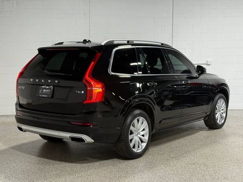 Used 2016 Volvo XC90 T6 Momentum w/ Momentum Plus Package AWD/4WD image 8