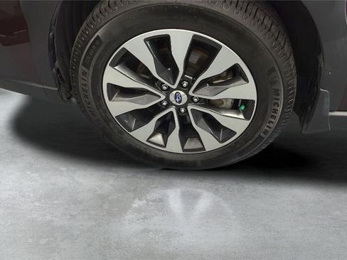 Used 2023 Subaru Outback Limited AWD/4WD image 25