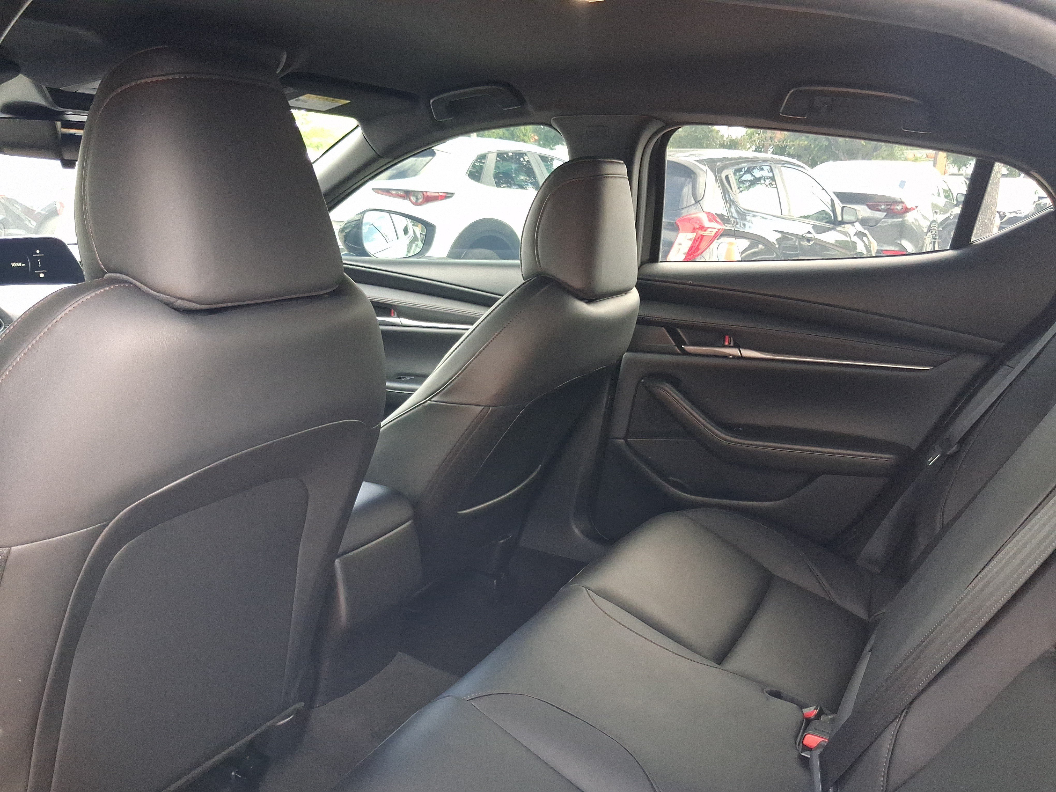 Certified 2025 MAZDA MAZDA3 s Sport FWD image 7